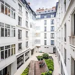 Luxury Appartement Champs Elysees