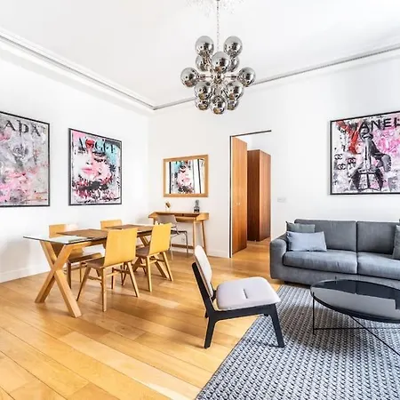 Luxury Champs Elysees Parigi